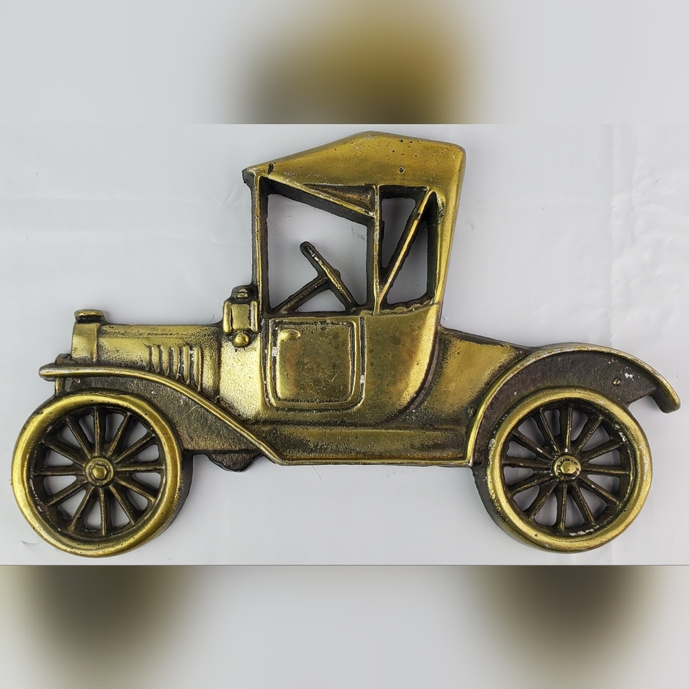 Vintage Ford Model T Retro Wall Hanging - Made in Japan - GUC